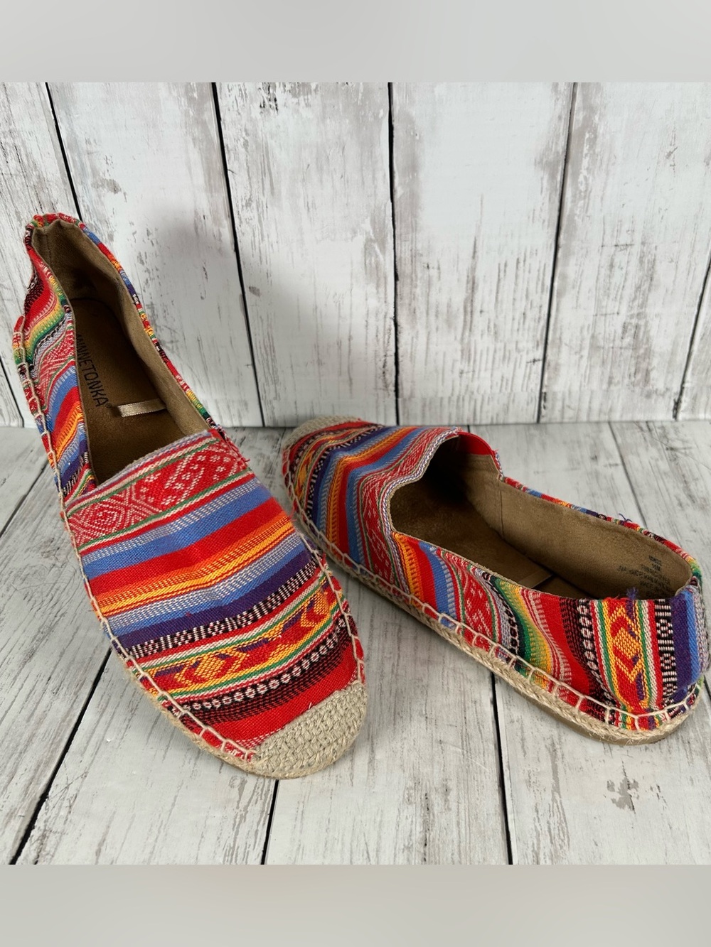 Minnetonka Serape Bohemian Pam Stripe Espadrille Slip On Shoe 10 PRISTINE